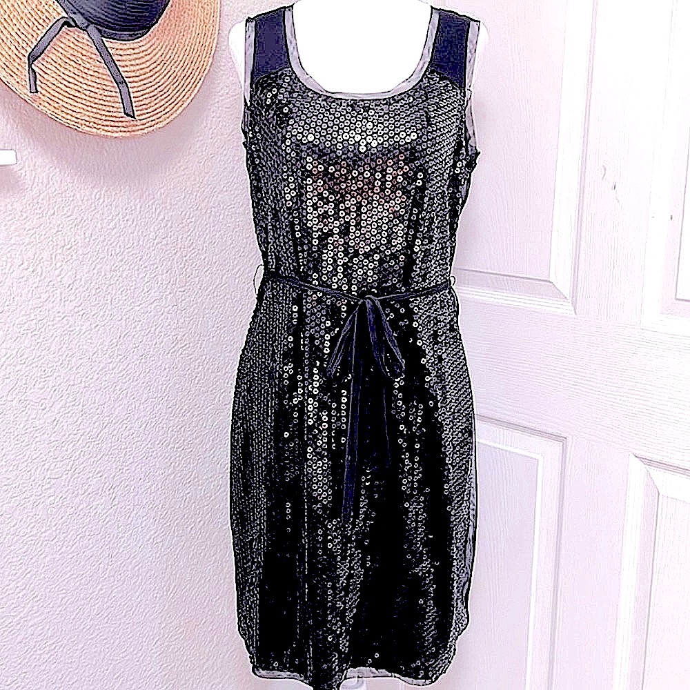 NWT! NYE Dress! Metallic Sequins Formal Mini Nicole Miller Standout Cocktail M